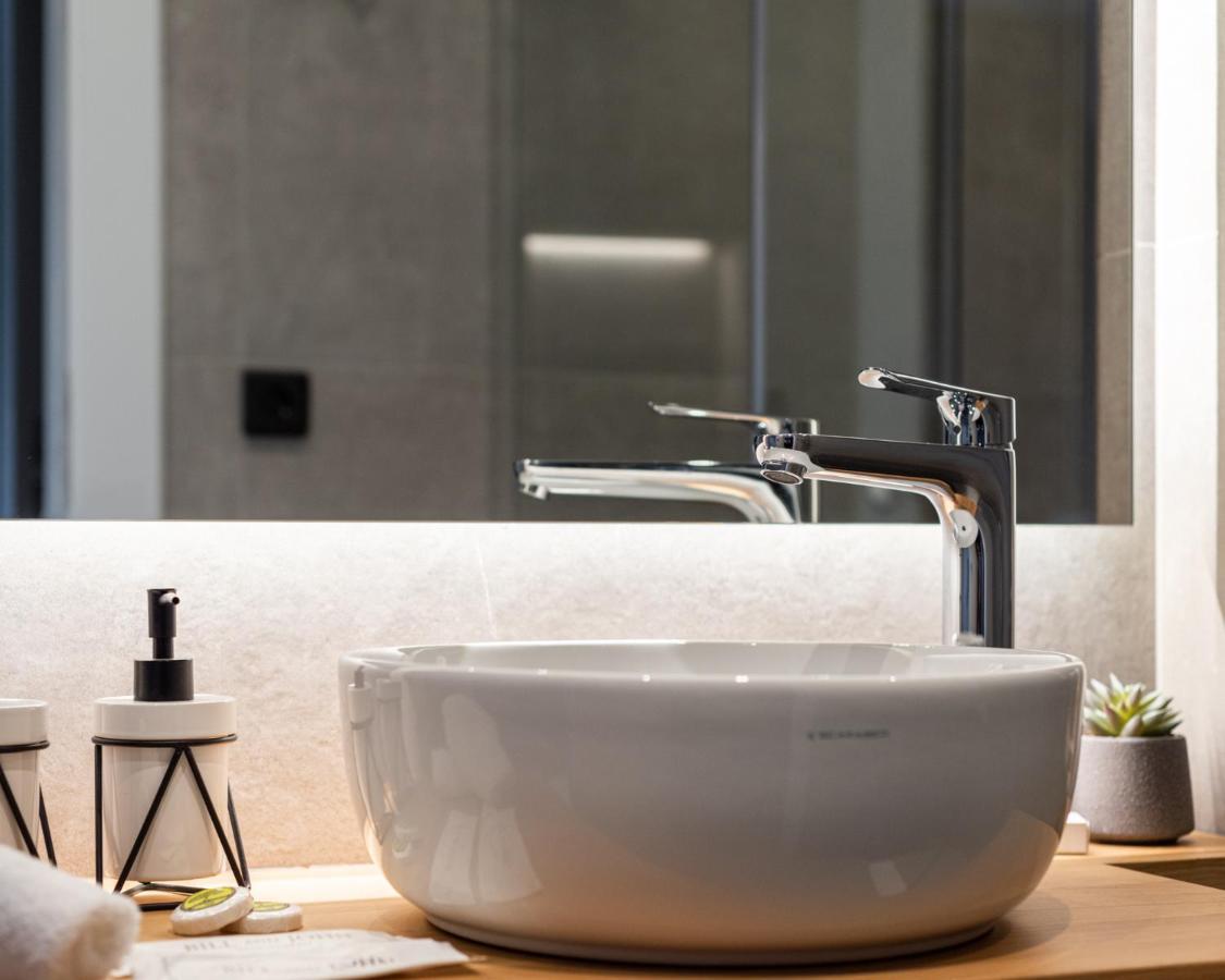 Athenian Riviera Luxurious Residence Екстер'єр фото